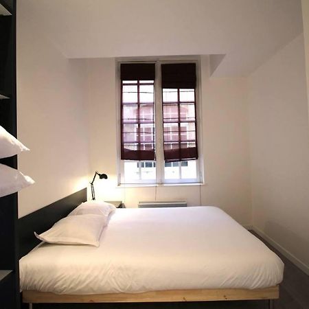 Appartement 2 Chambres En Hyper Centre Avec Balcon ボルドー エクステリア 写真