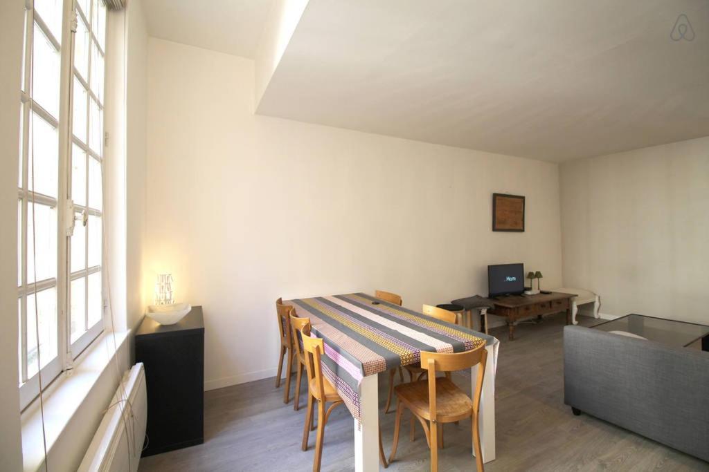 Appartement 2 Chambres En Hyper Centre Avec Balcon ボルドー エクステリア 写真
